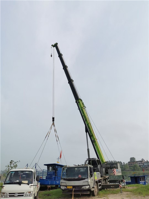 江城区桥梁建设吊装案例